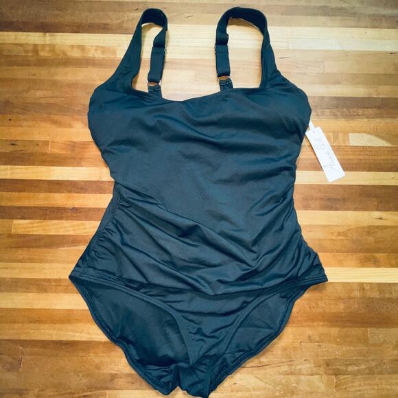 Anne Cole Live in Color Square Neck One-Piece Swimsuit black 6 - Picture 1 of 9